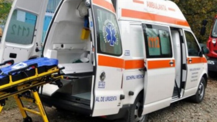 Alertă în Prahova! O persoană a murit și alte 4 au ajuns la spital, după ce s-au intoxicat cu o substanță necunoscută